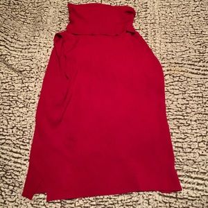 Sleeveless women’s red turtle neck size XL RAFAELLA